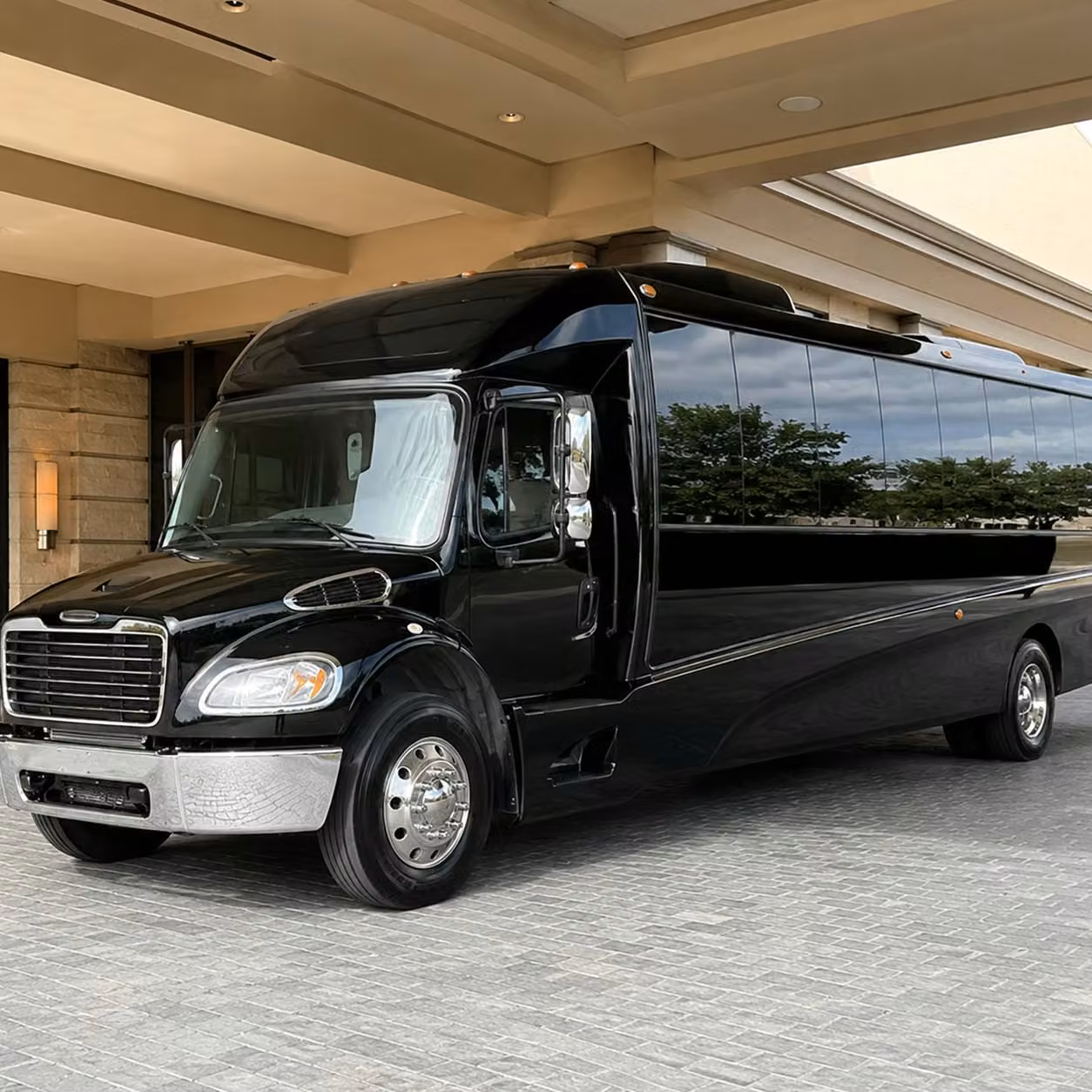28 passenger minibus