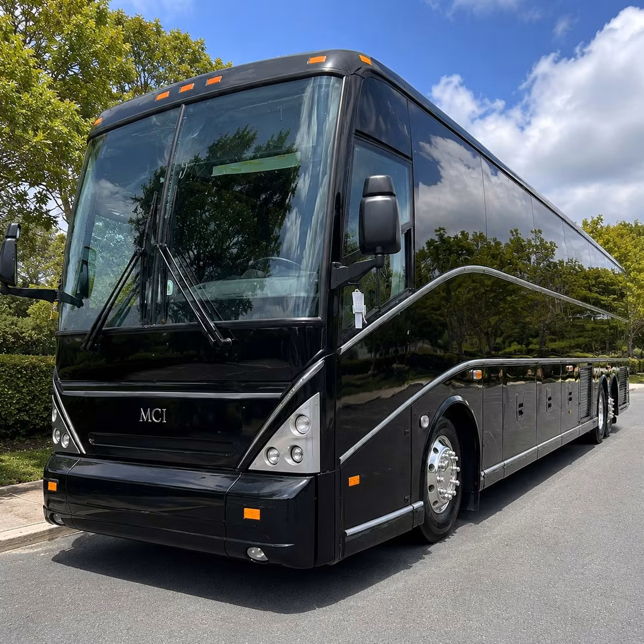 charter buses for escondido high school and youth sports teams